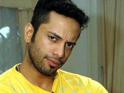 Bigg Boss 5: Akashdeep Saigal apologises to Mahek Chahal?