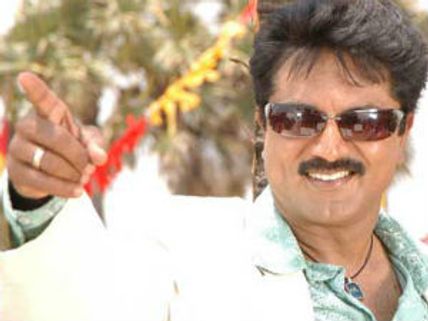 Sarath Kumar excited to work with Rajinikanth in Kochadaiyaan