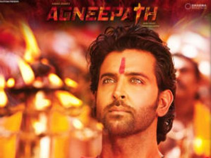 Bollywood goes gaga over Hrithik Roshan's Agneepath