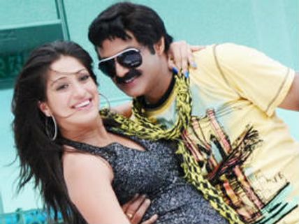 Lakshmi Rai gushes about Balakrishna's Adhinayakudu