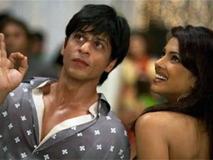 Shahrukh Khan, Priyanka Chopra to end their alleged love affair soon?