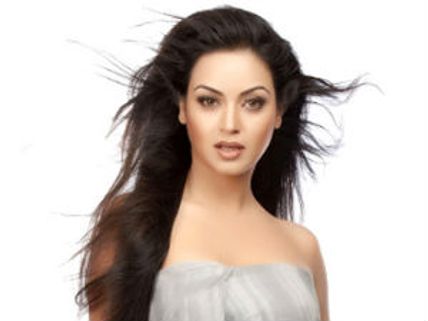 Maryam Zakaria to sizzle with Akshay in Rowdy Rathore