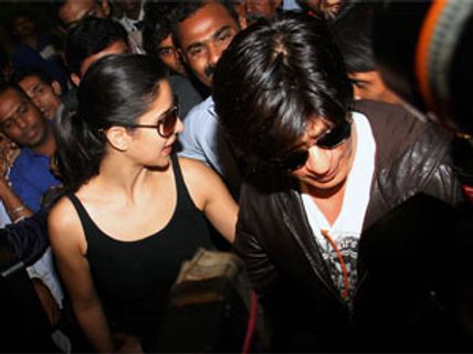 Shahrukh Khan saves Katrina Kaif!