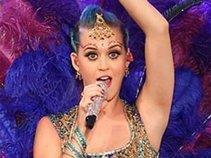 Katy Perry desires to meet Shilpa Shetty