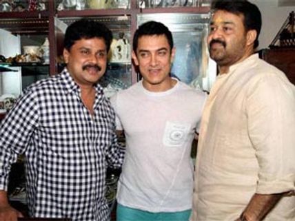 Mohanlal welcomes Aamir Khan in his house