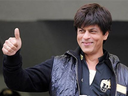 Shahrukh Khan's fans demand him back on Twitter!