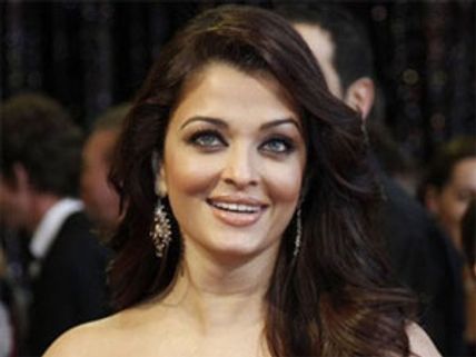 Will Aishwarya Rai Bachchan's weighty look be accepted at Cannes?