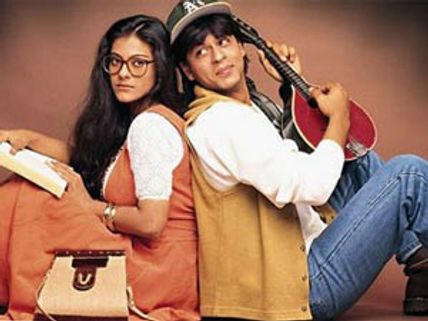 Sharukh Khan to recreate the DDLJ magic in Yash Chopra's next