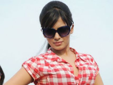 Samantha paid a bomb for Shankar's next