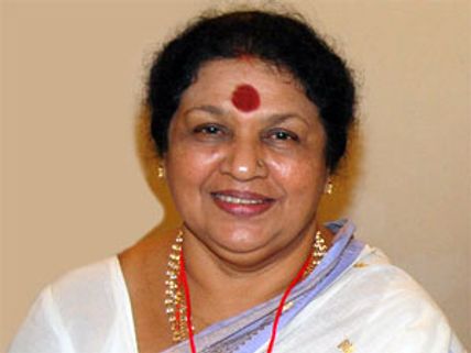 Kaviyoor Ponnamma to be awarded Bharat Murali award