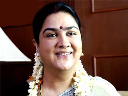 Urvashi to drag ex-husband Manoj K Jayan to court again