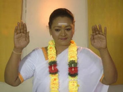 Shakeela turns cheating Swamini