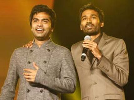 Simbu throws a special birthday party to Dhanush