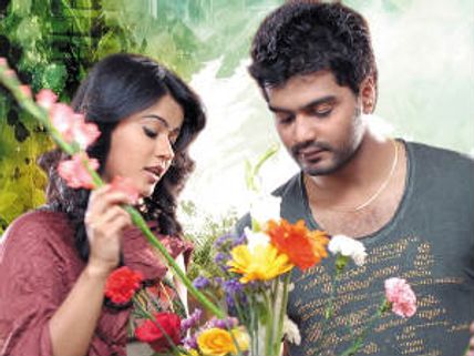 Mirattal Movie Review