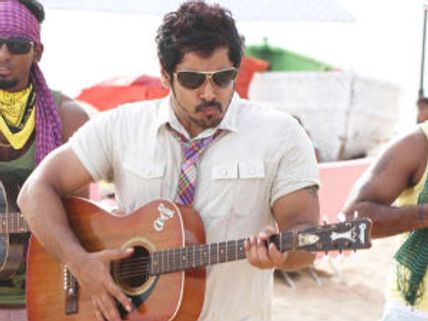 Vikram gets a whopping remuneration for Shankar's I