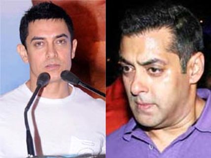 Aamir Khan in awe of friend Salman