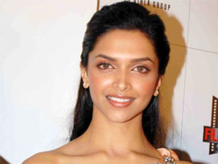 Deepika Padukone provoked drunk filmmaker to bitch about Ek Tha Tiger?