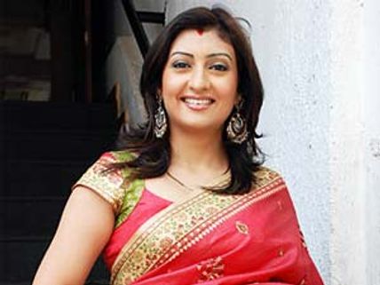 Bigg Boss 5 winner Juhi Parmar pregnant!