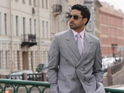 Abhishek Bachchan gets a rented house for Aishwarya Rai and daughter Aaradhya?