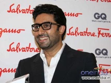 Abhishek Bachchan talks about daughter Aaradhya's looks!