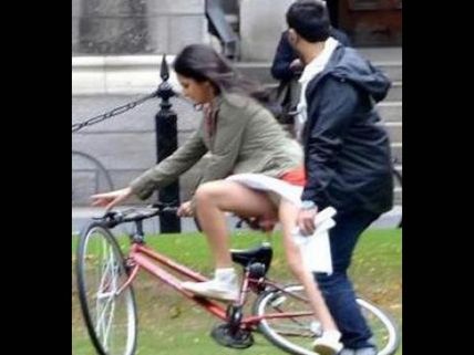 Who has the most shocking wardrobe Malfunction - Katrina, Aishwarya, Priyanka, Parineeti?