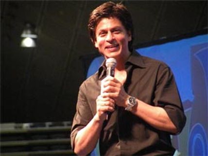 Shahrukh Khan's press conference in Kashmir turns chaotic