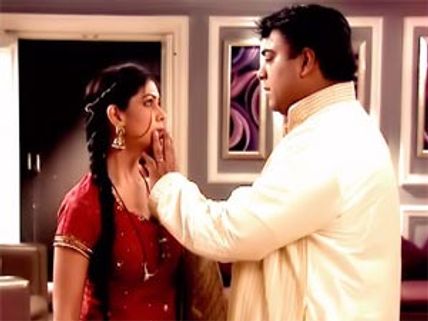 Bade Achhe Lagte Hain - September 17 Serial Update