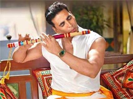 OMG,  Akshay Kumar stops visiting temples and religious places!