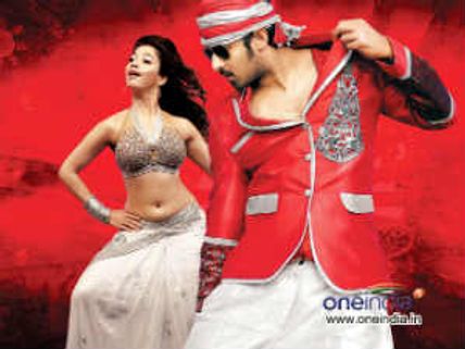 Rebel – Movie Review: A treat for Prabhas fans