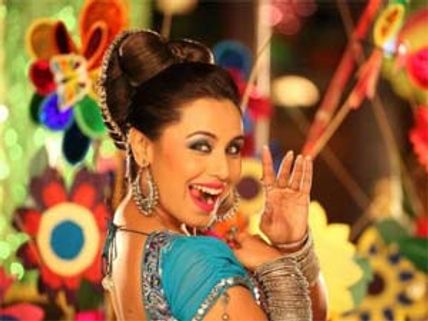 Rani Mukherjee is all praise for her father-in-law!