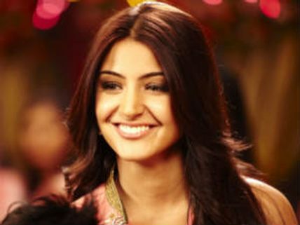 Anushka Sharma starring in Avunu Hindi remake?