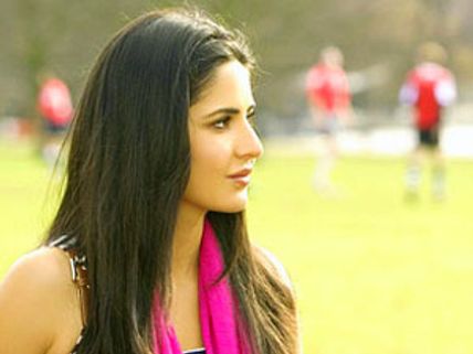 Katrina Kaif's Jab Tak Hai Jaan's surprise revealed!