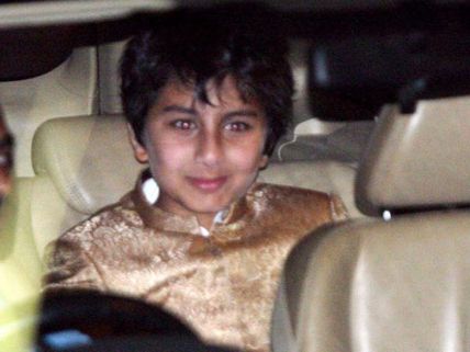SEE PICTURES: Amrita Singh's son Ibrahim very happy for dad Saif's wedding!