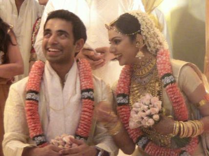 See Pictures: Samvrutha Sunil-Akhil Raj tie the knot