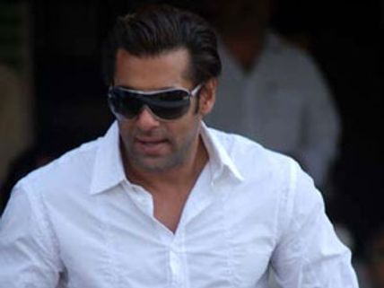 Salman Khan lands in trouble for hit and run case!