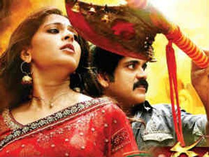 Nagarjuna's Damarukam fever soaring up to sky high