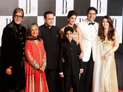 Pictures: 10 Best family moments of Bollywood stars in 2012
