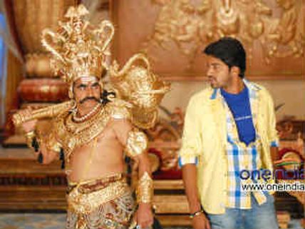 Is Naresh's Yamudki Mogudu a satire on Chiranjeevi's ideology?