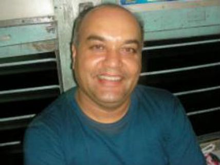 Actor Anand Abhyankar dies in a car accident