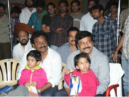 Photos: Chiranjeevi visits Ram Charan's Naayak set