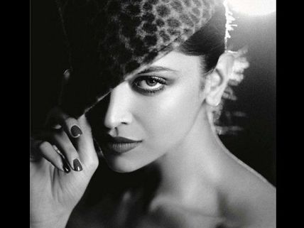 Rare and Unseen pictures of birthday girl Deepika Padukone