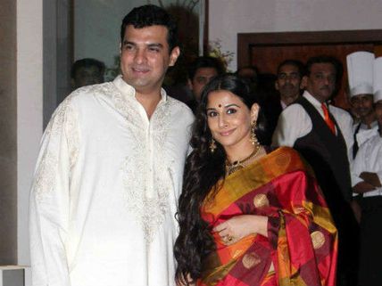 Pictures: Kat, Big B, SRK, Hrithik attend Vidya Balan's wedding bash