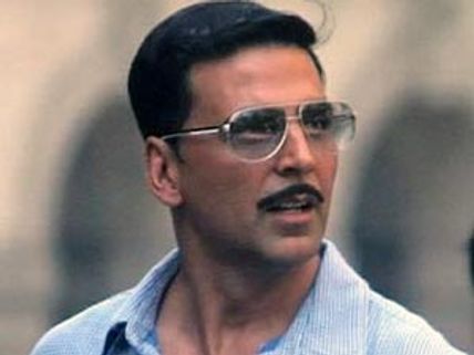 Akshay Kumar cuts his remuneration to half for 'Special Chabbis'