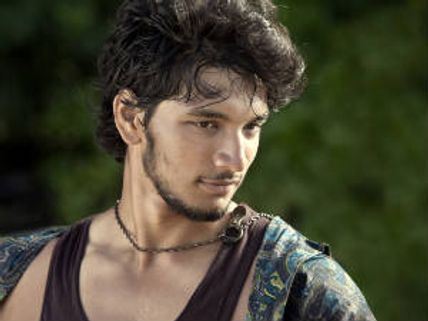 Vijay TV acquires Kadal satellite rights