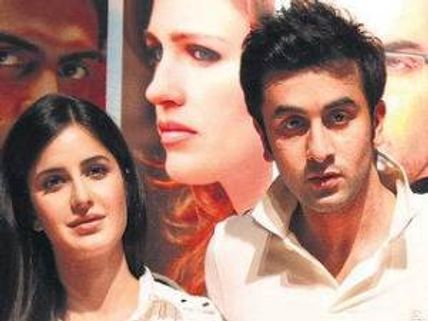 OMG, Neetu Kapoor gets moral support from son Ranbir's alleged girlfriend Katrina!