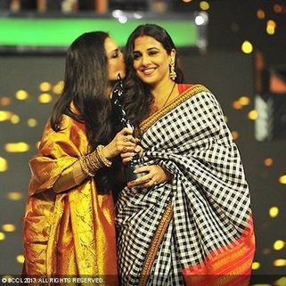 Vidya Balan recalls her first meet with hubby Siddharth!