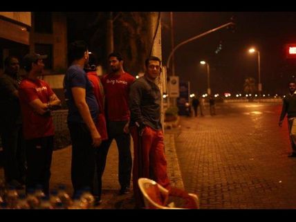 SEE PICTURES: Salman treats Mumbai Marathoners with sweets!