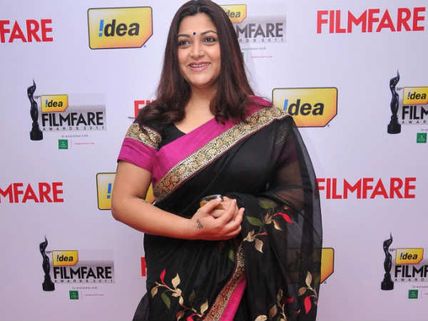 Vishwaroopam Ban: Celebrities support Kamal Hassan