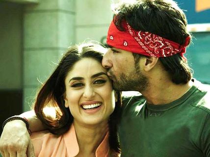 Rare-Unseen pictures of Saif Ali Khan, Kareena Kapoor's candid moments