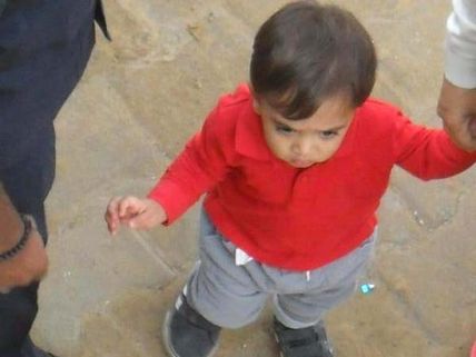 SEE PICTURES: Aamir Khan's cute son Azad Rao Khan spotted on the sets of Peekay